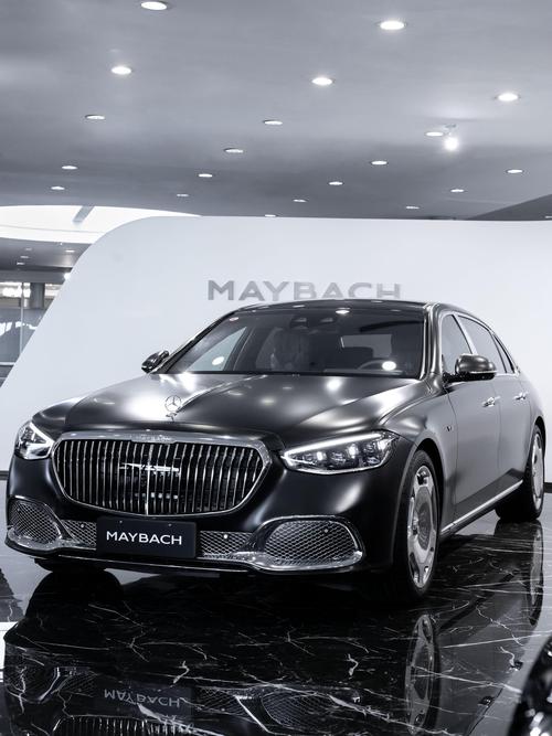 佛山159岚图汽车的售后服务让用户无忧出行，迈巴赫未来的豪华车趋势